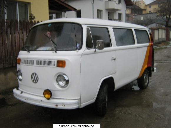 vand bus vrea vand busul alt intre timp las deoparte. gand mai mesteresc el. pret 800 euro. detalii