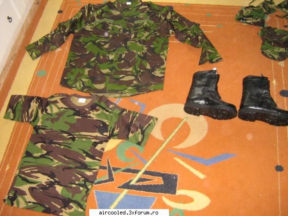 tinuta militara inca poza