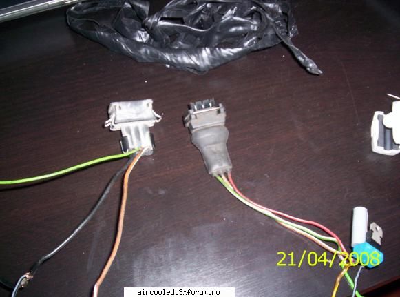 adaptare aprindere golf desfacut cablajul facut mine... poza vad mufele luate