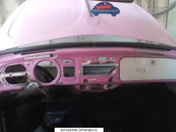 bombonica roz 1300 din 1968 butonele demontate