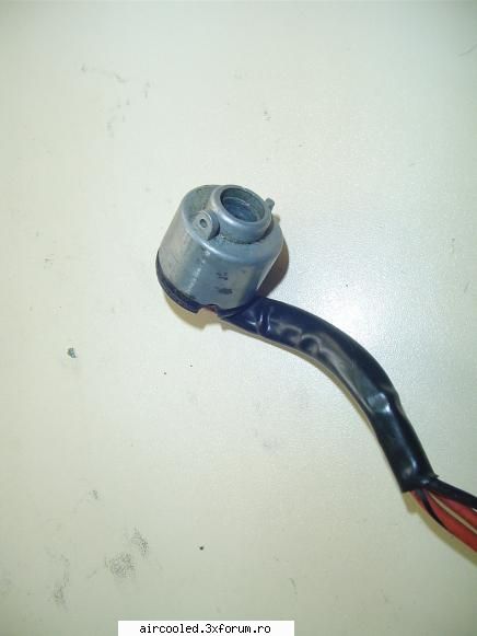cumpar partea electrica -contact pornire 1/2 '68'70 cumpar aceasta piesa.s-a montat bus sau broasca