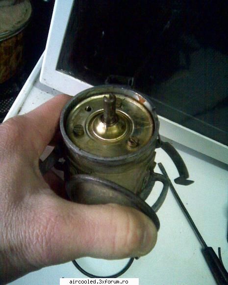 Adaptarea unei aprinderi electronice de la alt VW - capacul de care zic, cu bucsa - TEHNIC