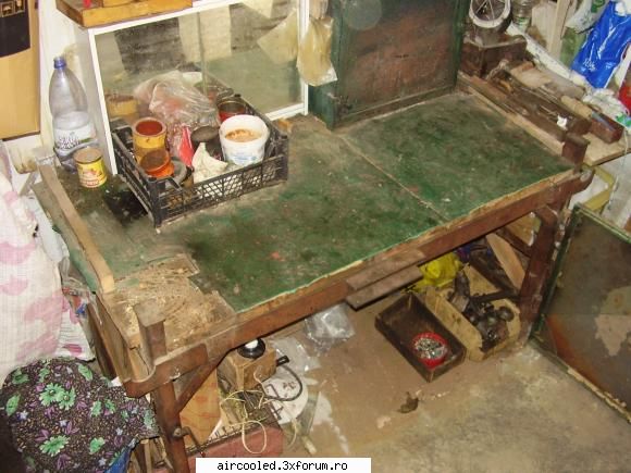 Banc de lucru la pret de Fe vechi - BubuL - Vanzari-cumparari diverse