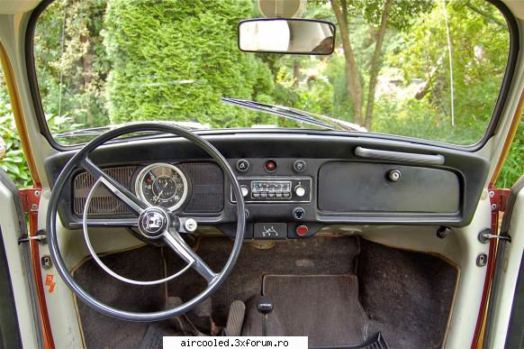 cam asa ar trebui sa arate bordul la cele din `68 ? bombonica roz 1300 din 1968