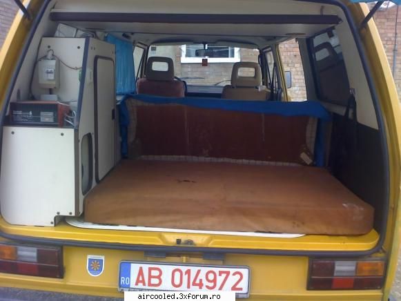 Bus T3 1983 - Intreg sau pe bucati Vw T3 1983, racit cu apa - Vanzari- auto