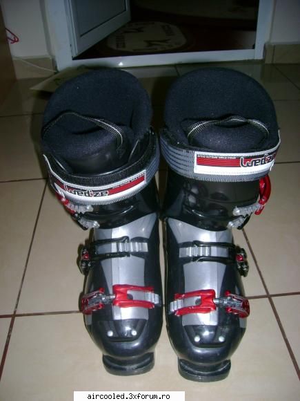 Clapari - Vand clapri Wed ze marimea 26,5 adica 41- 42 - Vanzari-cumparari diverse