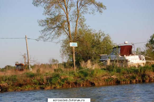 De prin zona...Dobrogea... - Uite,fata de frumusetile naturale postate de - broscar in timpul liber