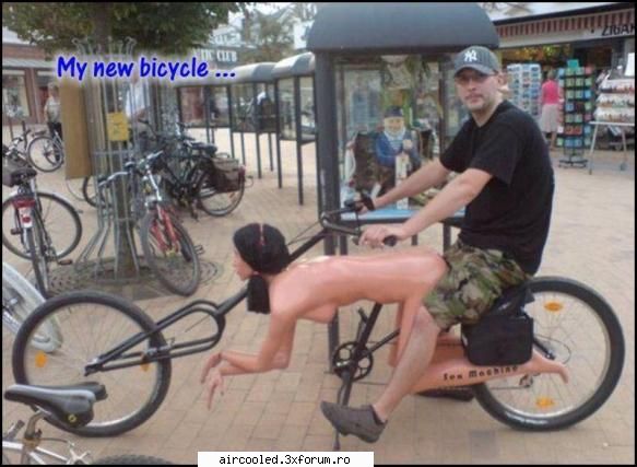 FUN - biciclete de-astea gasesti prin France MishuLe ? - broscar in timpul liber