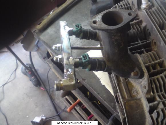 Injectie de benzina ... adaptare pe flat4 - prinderea si strangerea ... la celalat capat va - TUNING