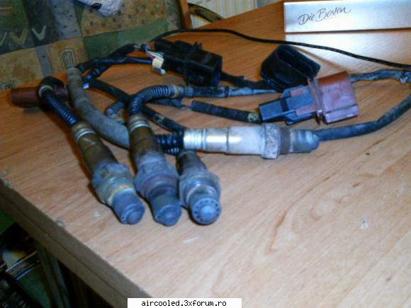 Injectie de benzina ... adaptare pe flat4 - Am, deci, pe linga supapa aia uriasa, niste sonde - TUNING