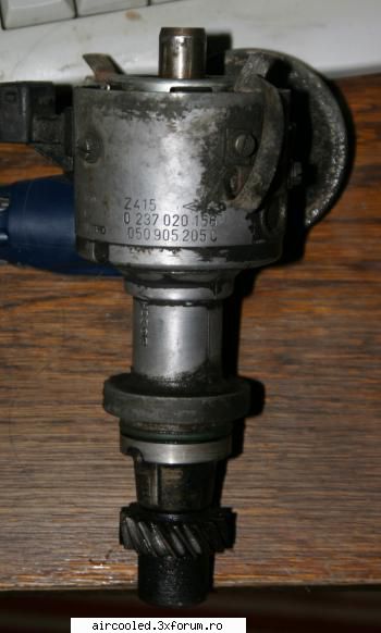 Intrebare delco de golf cu senzor. - Se da delcoul din poza. Cod Bosch: " VW: C Cod - TEHNIC