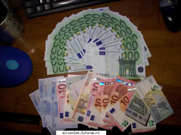 La multi ani! - Maine anu' se'nnoieshte Mishulica socoteshte Si - broscar in timpul liber
