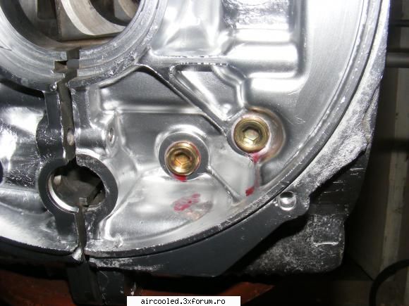 Motor tip4 2.0l pt broscuta - am scos dopurile presate de pe circuitul de ulei - TUNING