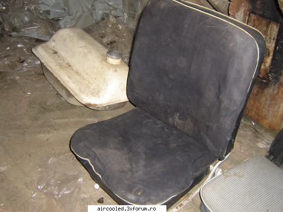 Piese vw broasca - Scaune vw 1200 de vanzare Poze scaune - Vanzari- piese