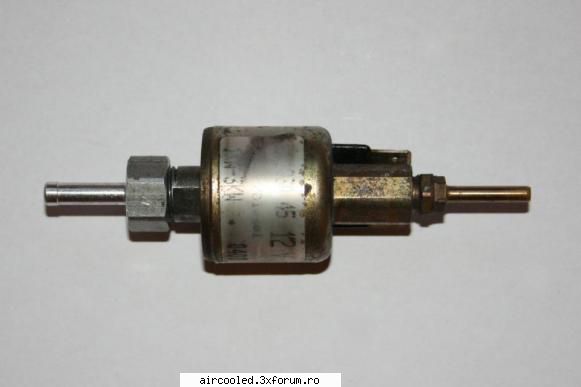 caut urgent o pompa de benzina pentru sirocoul bn2 (2kw). este pompa de dozaj (metering pump) care