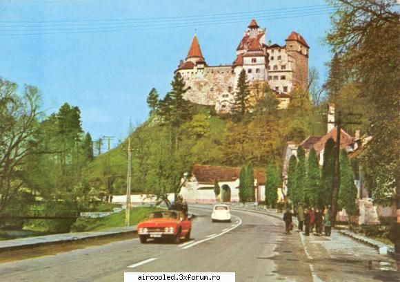 la bran. in fata brostei ce-o fi? poze vechi