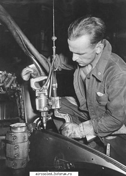 Poze vechi - Se poate. Tot din fabrica :) - Istorie VW Aircooled
