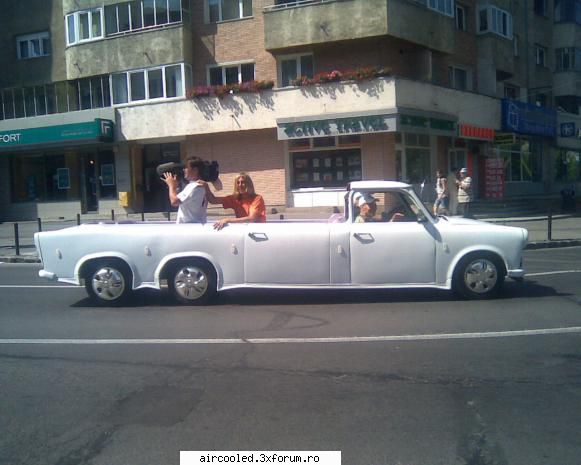 ..tocma' am venit de la :hi: vro 35 de masini... :razz:  372 km cu 20 litri de maaaaari intre