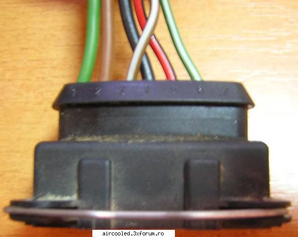 Schema electrica la aprinerea elctronica de VW 1600 CT - mufa care intra in aprindere. firul de pe 6 - TEHNIC