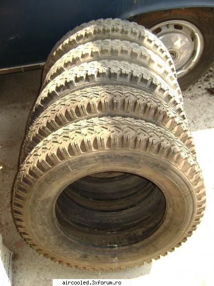 2x cauciucuri nos marca 5.60-15                                             pret: 400 ron 
2x