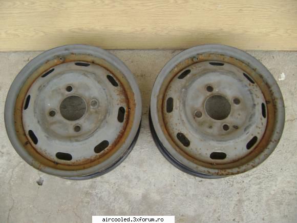 Vand cauciucuri si jante de VW broasca - Bug - Vanzari- piese