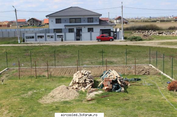 Viata la tara - TZepeSH - broscar in timpul liber