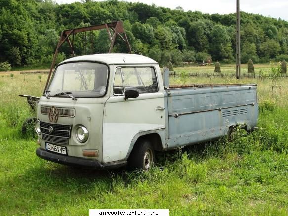 Vw Transporter 1970 autoutilitara - Prietenul ZEP27, mi-a trimis niste poze - Masina mea-Tip2: Bus, Camper