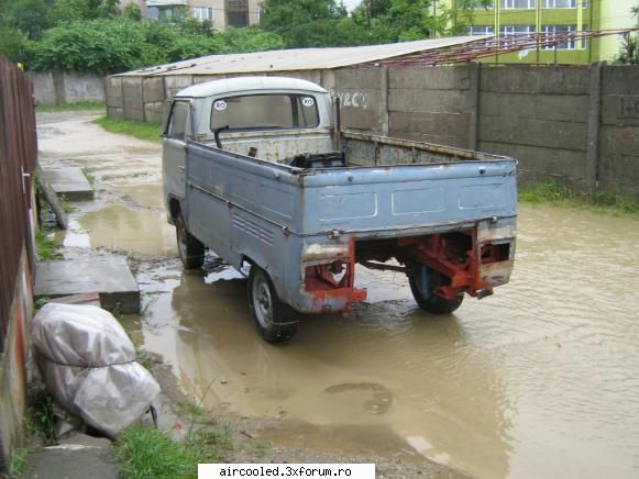 Vw Transporter 1970 autoutilitara - vine malul, imi ia T-ul :( l-am pus pe - Masina mea-Tip2: Bus, Camper