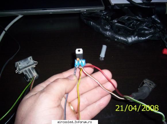 adaptare aprindere tranzistorizata de pe golf - dupa care, condensatorul de 33nf - TUTORIALE