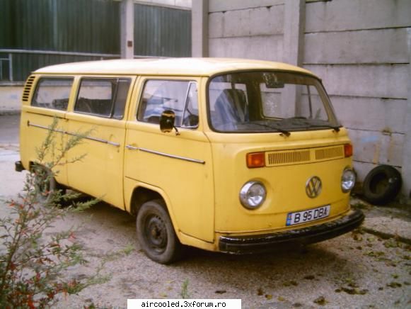 autobaza bus vw - ala era cel de la tzara... asta e cel nou - Masina mea-Tip2: Bus, Camper