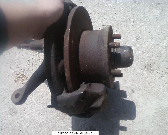 butuci fata discuri si etrieri )se vand numai pereche 300ron.tel 0763710270 butuci fata t2a