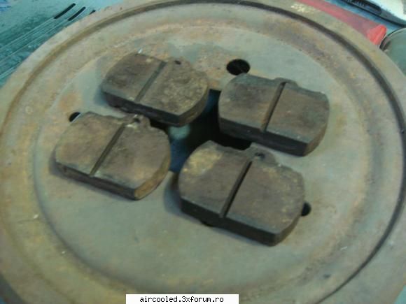 placute frana - vand placute frana folosite .pret 25 ron - Vanzari- piese