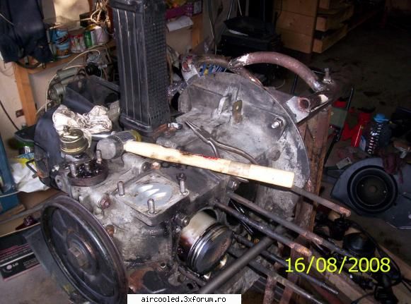 vw bus - setul de pe motor are jocul mediu intre piston si - Masina mea-Tip2: Bus, Camper